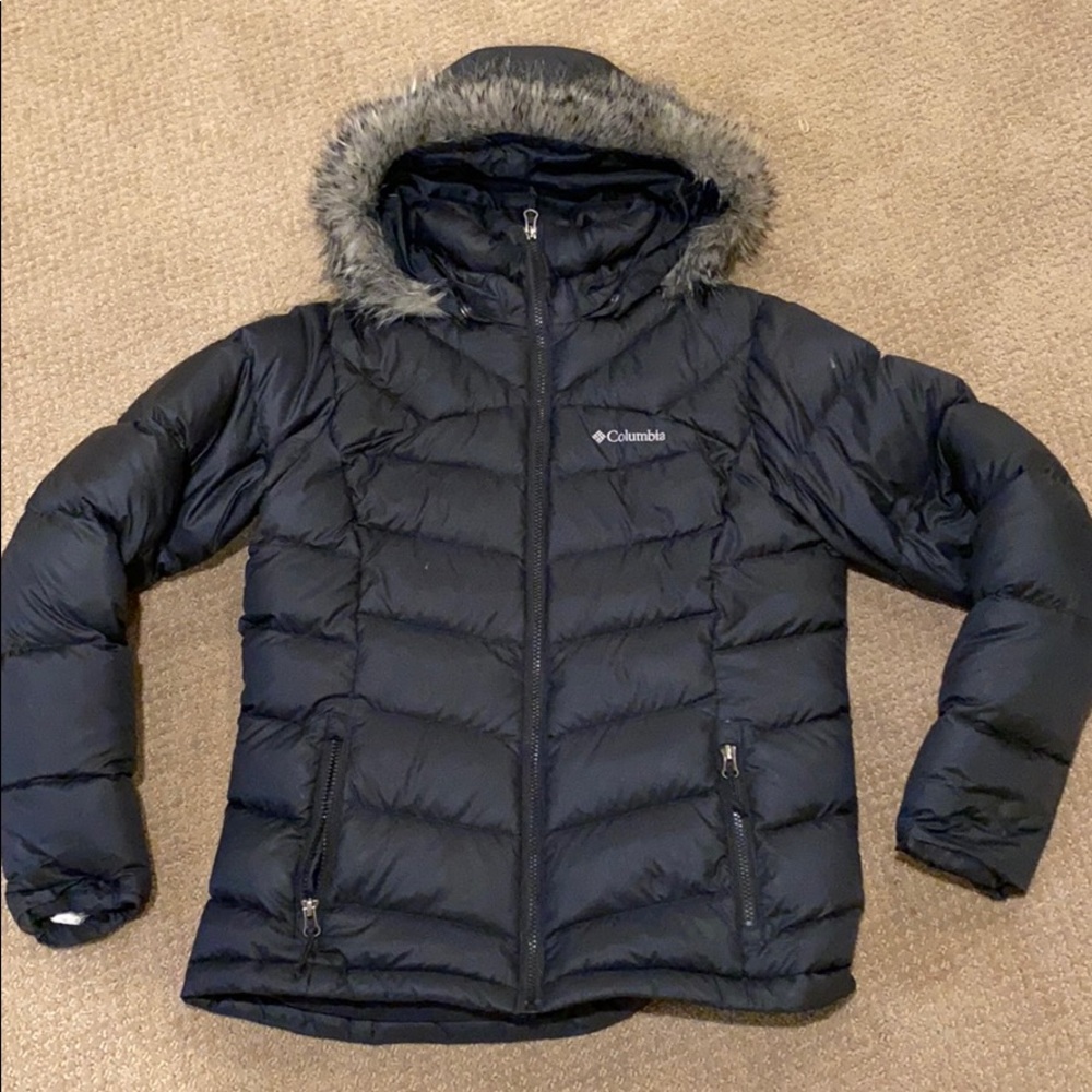 Columbia 550 down jacket in size small